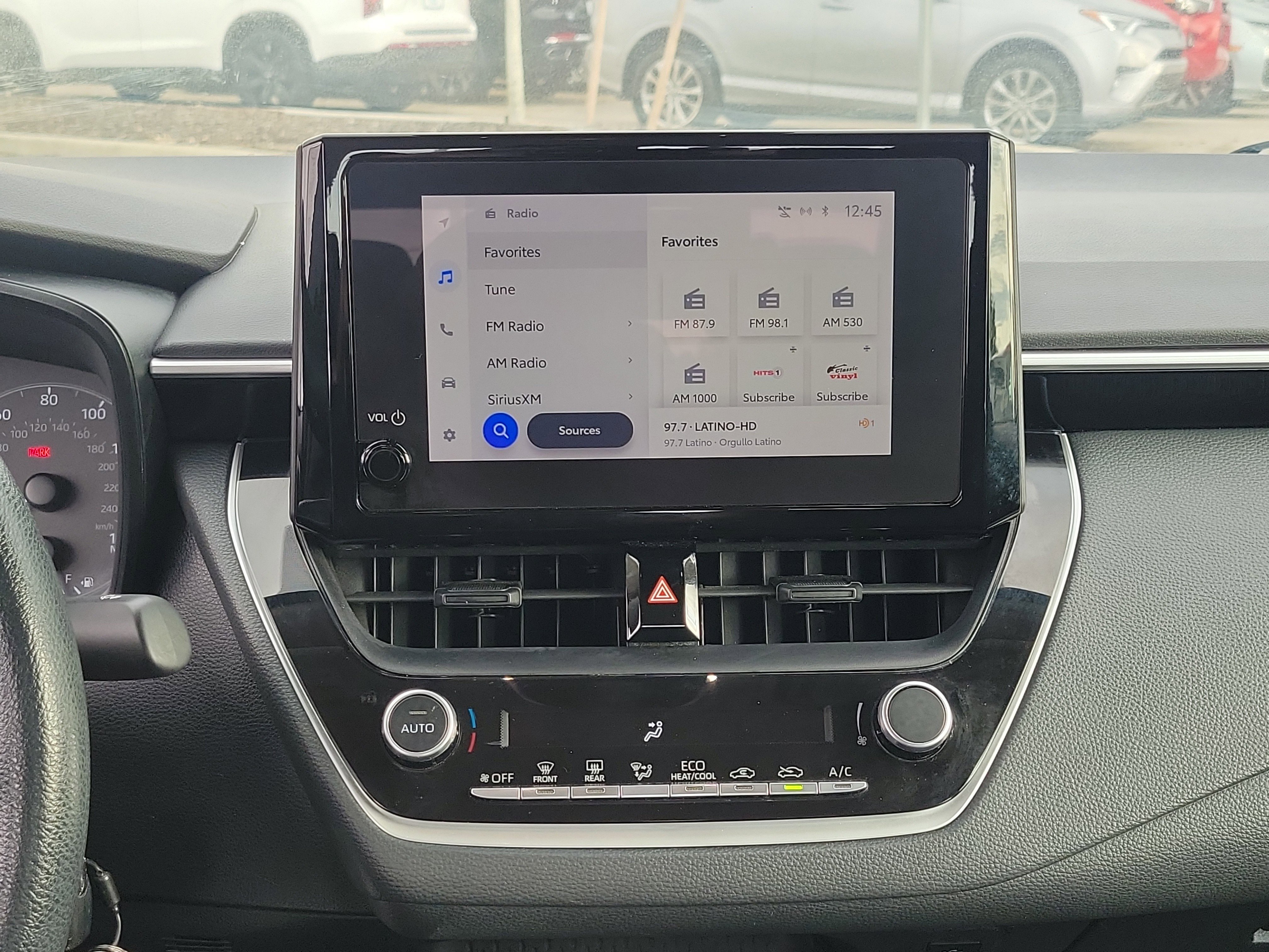 Used 2023 Toyota Corolla LE image 18