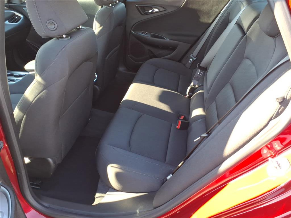 Used 2024 Chevrolet Malibu LT FWD image 11