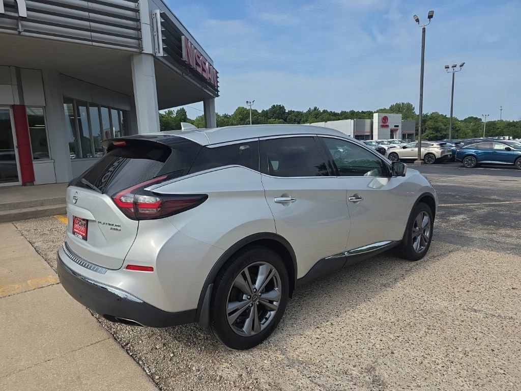 Certified 2023 Nissan Murano Platinum w/ Cargo Package AWD/4WD image 3
