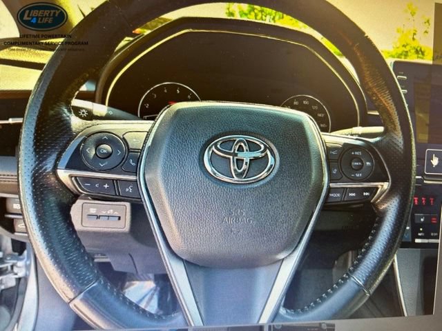 Used 2021 Toyota Avalon XSE FWD image 9