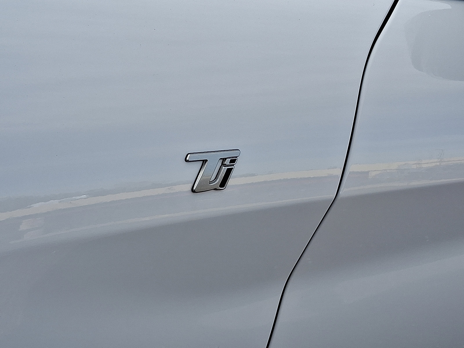 Used 2024 Alfa Romeo Giulia Ti image 33