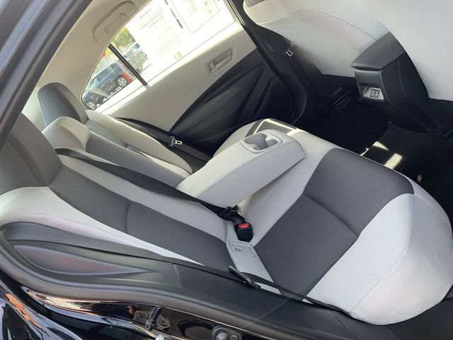 Used 2026 Toyota Corolla LE FWD image 12