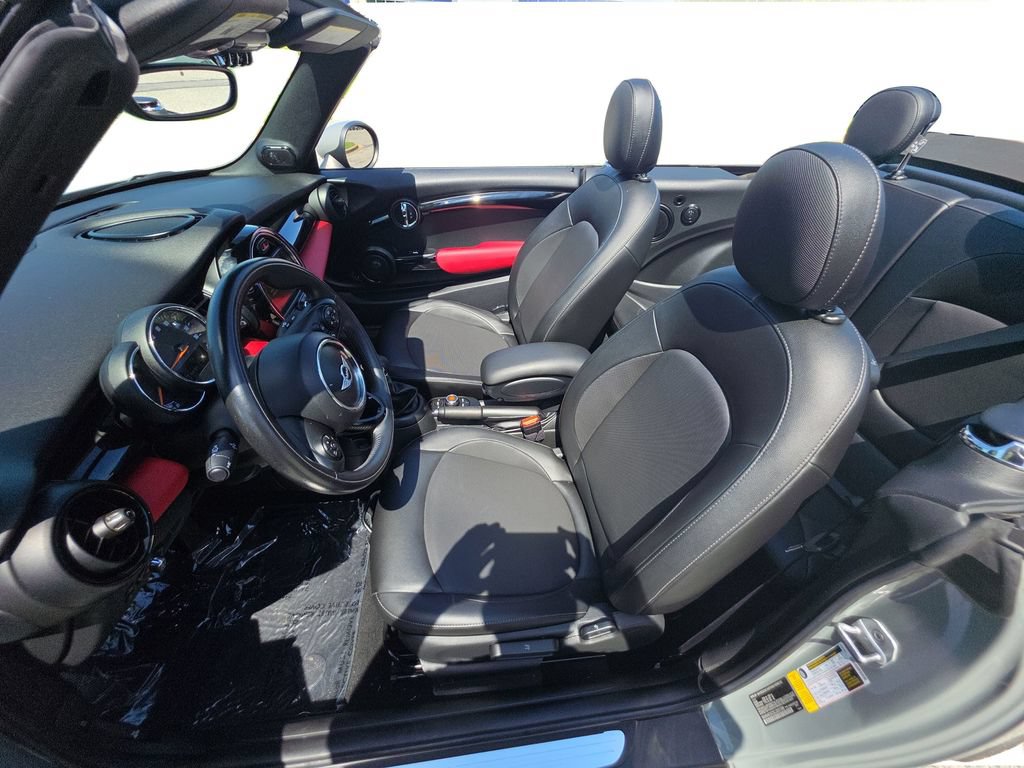 Used 2018 MINI Cooper Convertible FWD image 12