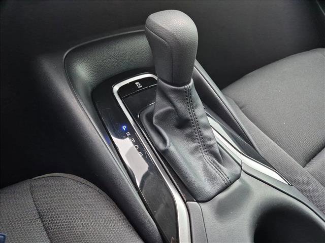 Used 2026 Toyota Corolla LE FWD image 12