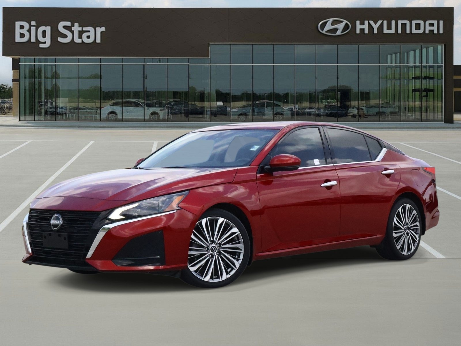 Used 2023 Nissan Altima 2.5 SL FWD image 1