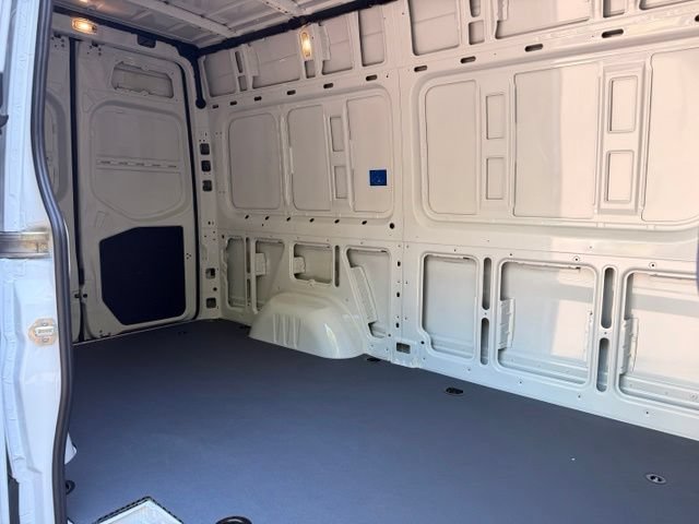 New 2026 Mercedes-Benz Sprinter 2500 image 16