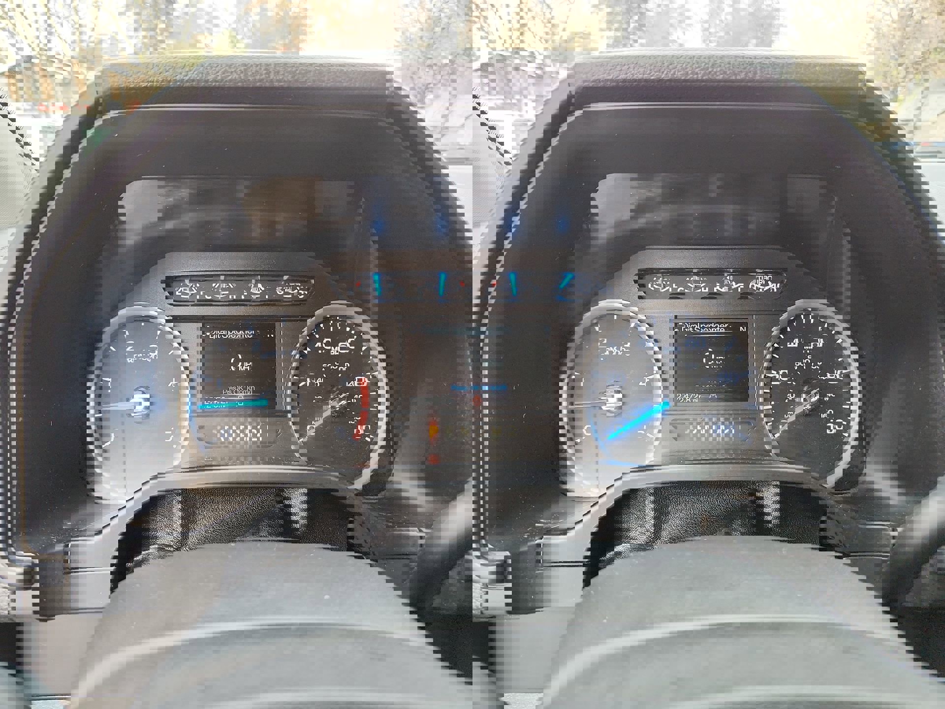 Used 2017 Ford F250 XLT w/ Camper Package image 10