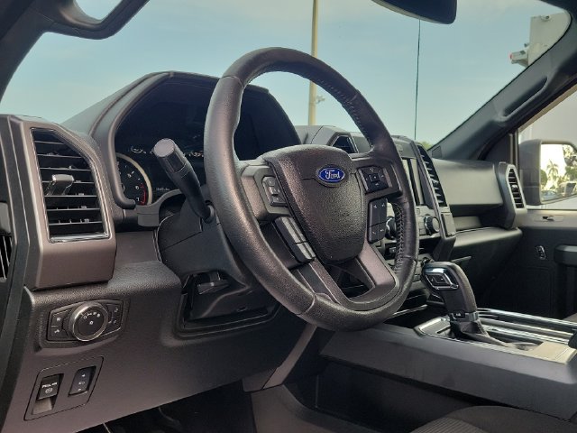 Used 2017 Ford F150 XLT w/ Equipment Group 302A Luxury RWD image 11