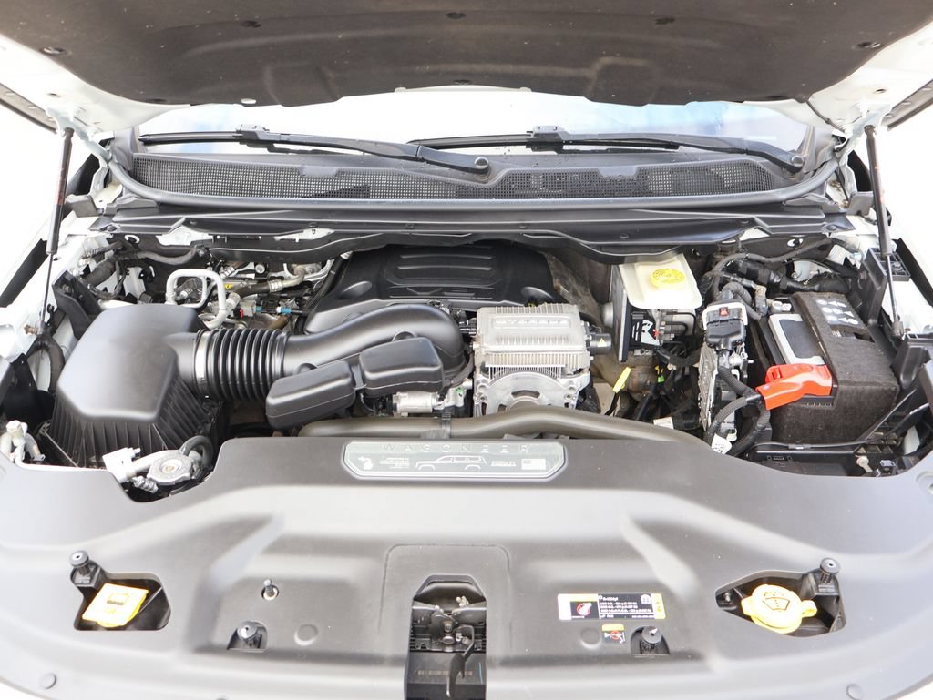 Used 2023 Jeep Wagoneer 4WD image 41