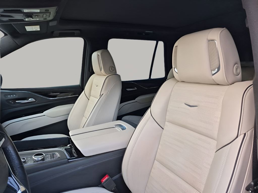 Used 2023 Cadillac Escalade Sport w/ Touring Package image 30