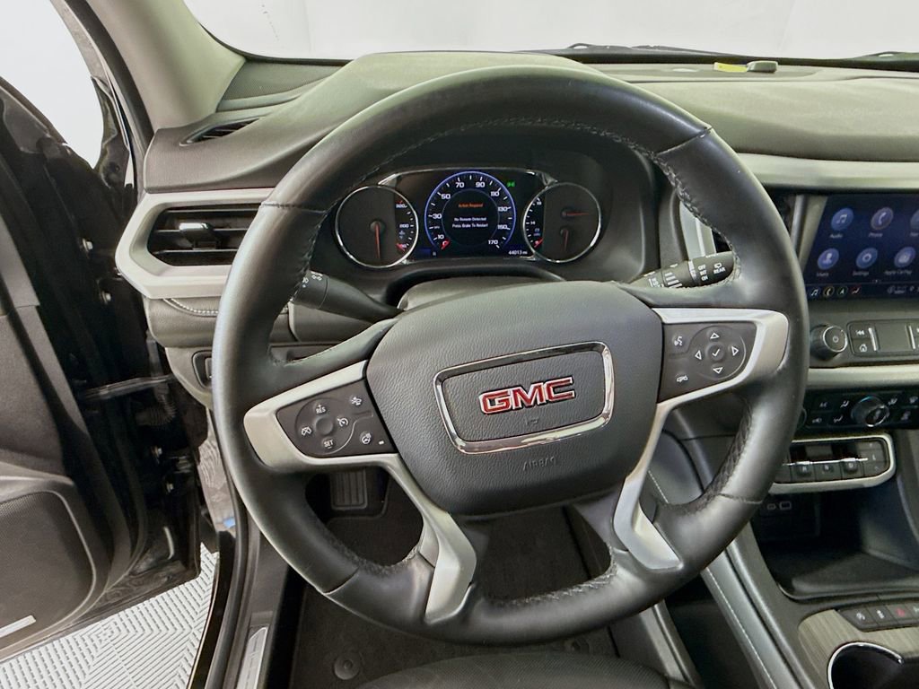 Used 2023 GMC Acadia SLT w/ Elevation Edition image 12