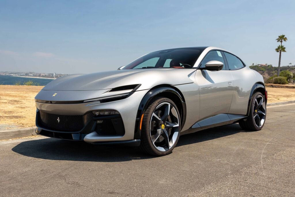 Certified 2025 Ferrari Purosangue image 6