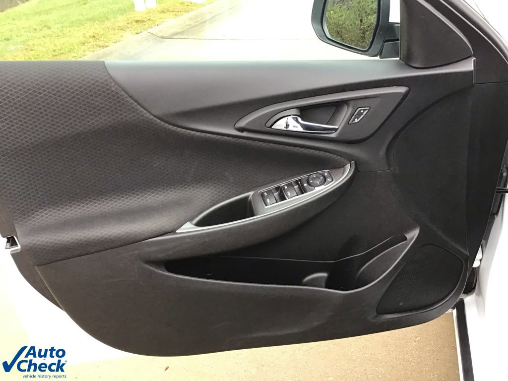 Used 2024 Chevrolet Malibu LT image 25