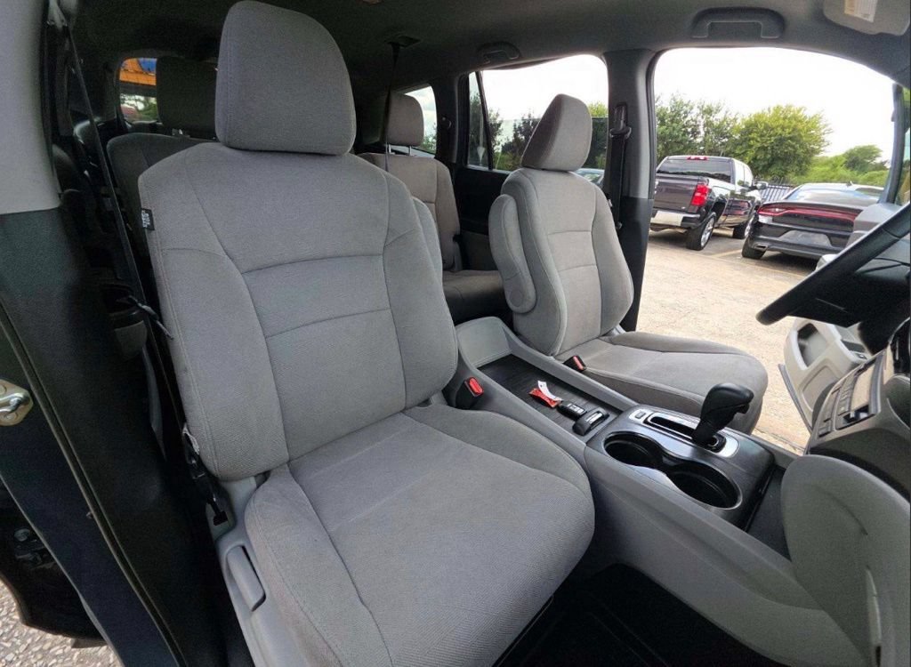 Used 2020 Honda Pilot EX image 6