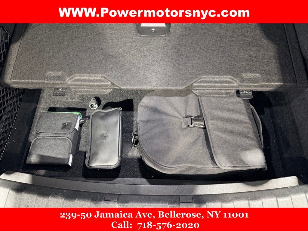 Used 2021 BMW 330e w/ M Sport Package RWD image 15