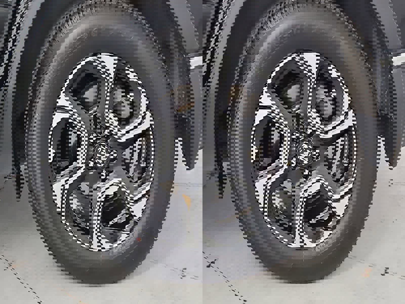 Used 2019 Honda CR-V Touring image 13