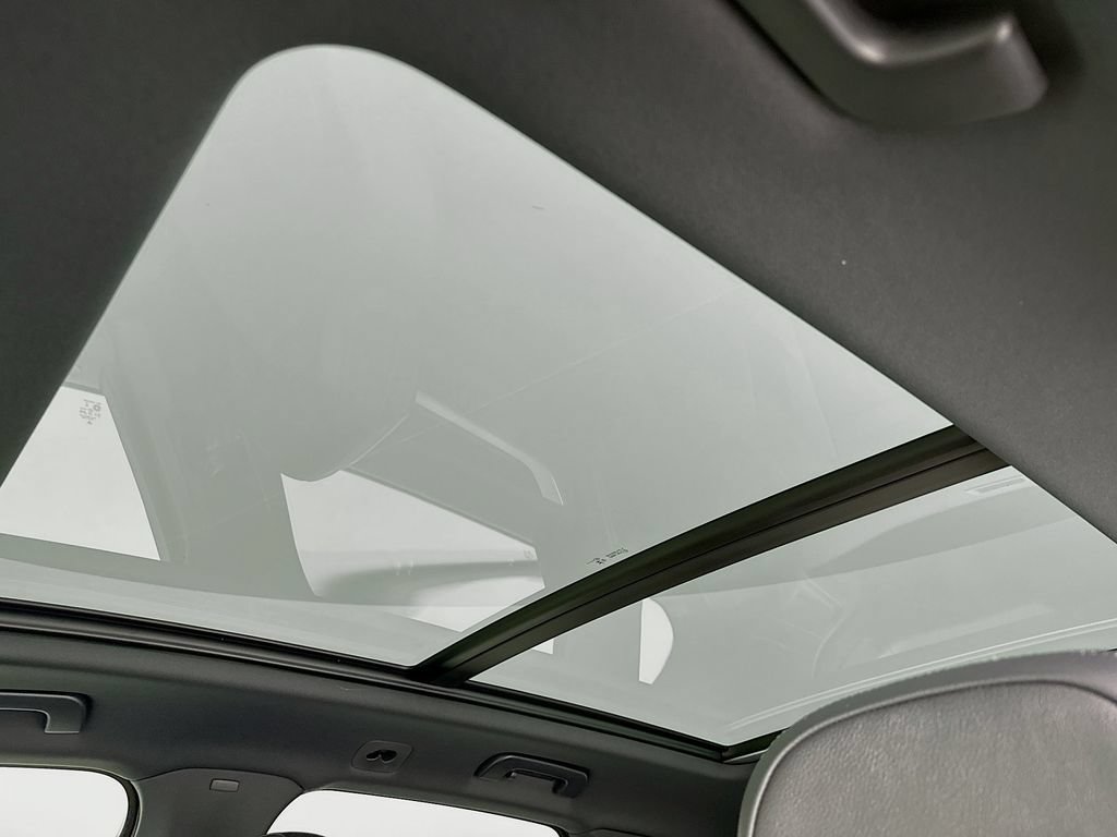 New 2026 Porsche Cayenne AWD/4WD image 23