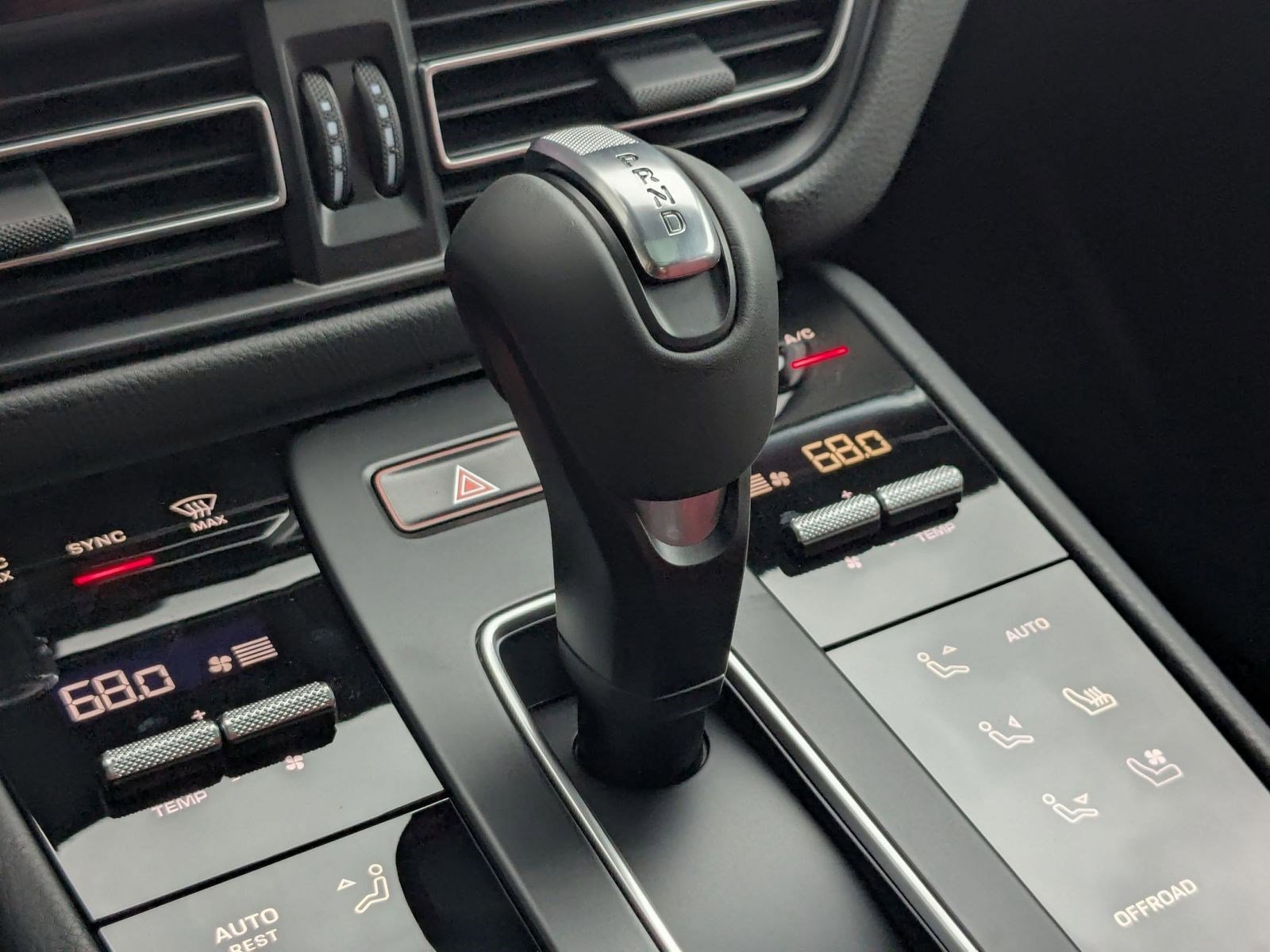 New 2026 Porsche Macan S AWD/4WD image 20