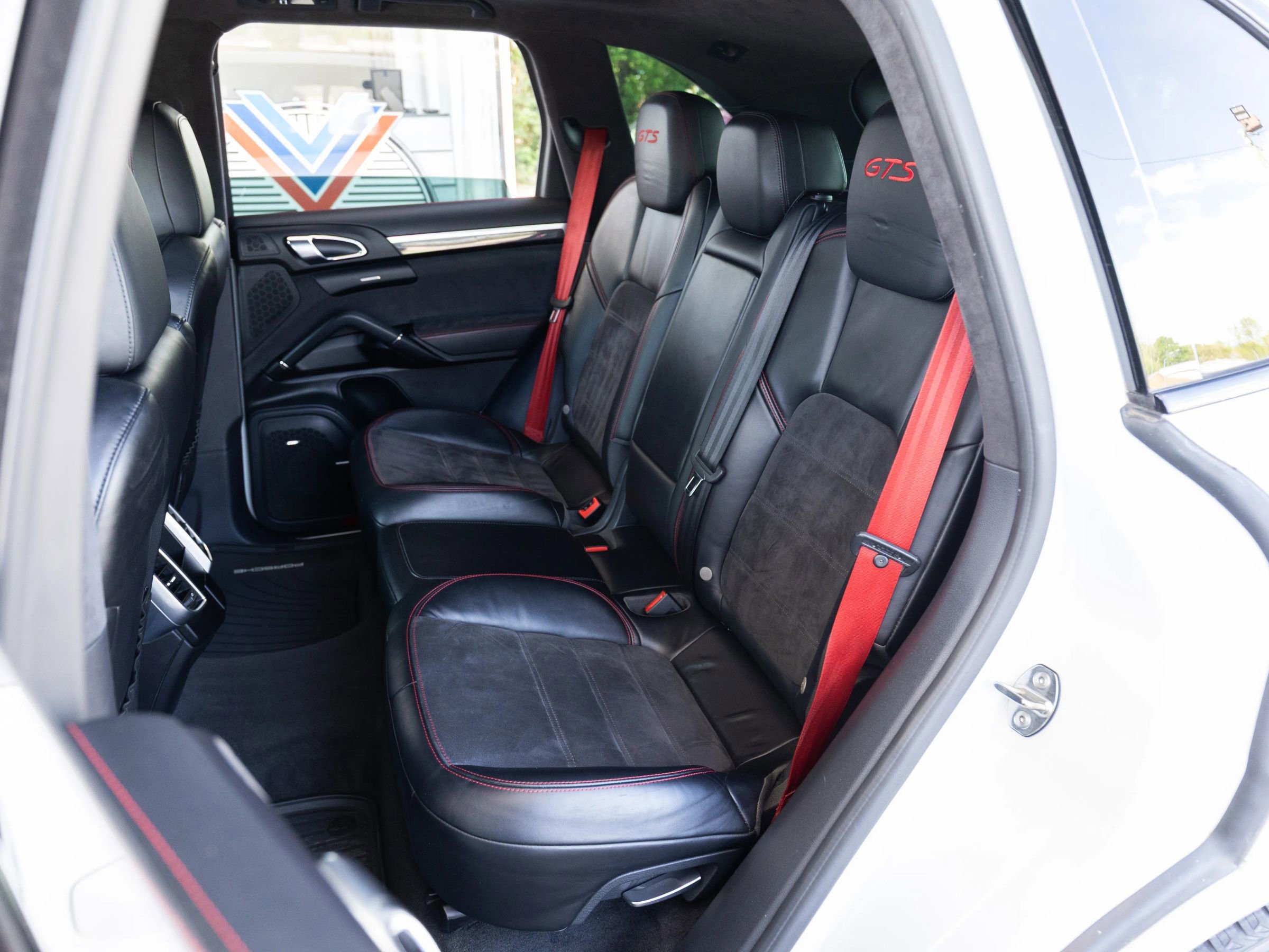 Used 2017 Porsche Cayenne GTS AWD/4WD image 28