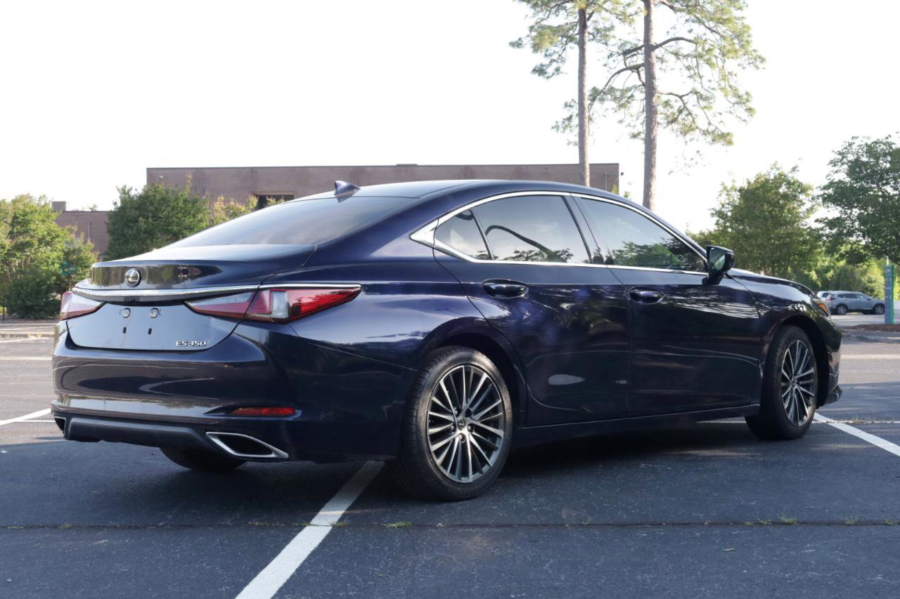 Used 2022 Lexus ES 350 w/ Premium Package FWD image 4