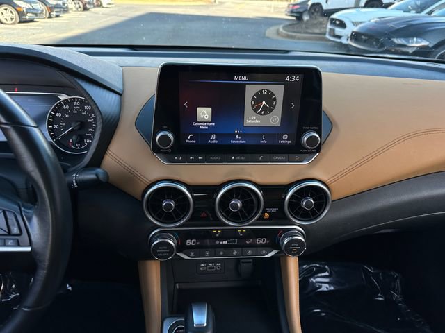 Used 2021 Nissan Sentra SV w/ SV Premium Package image 19