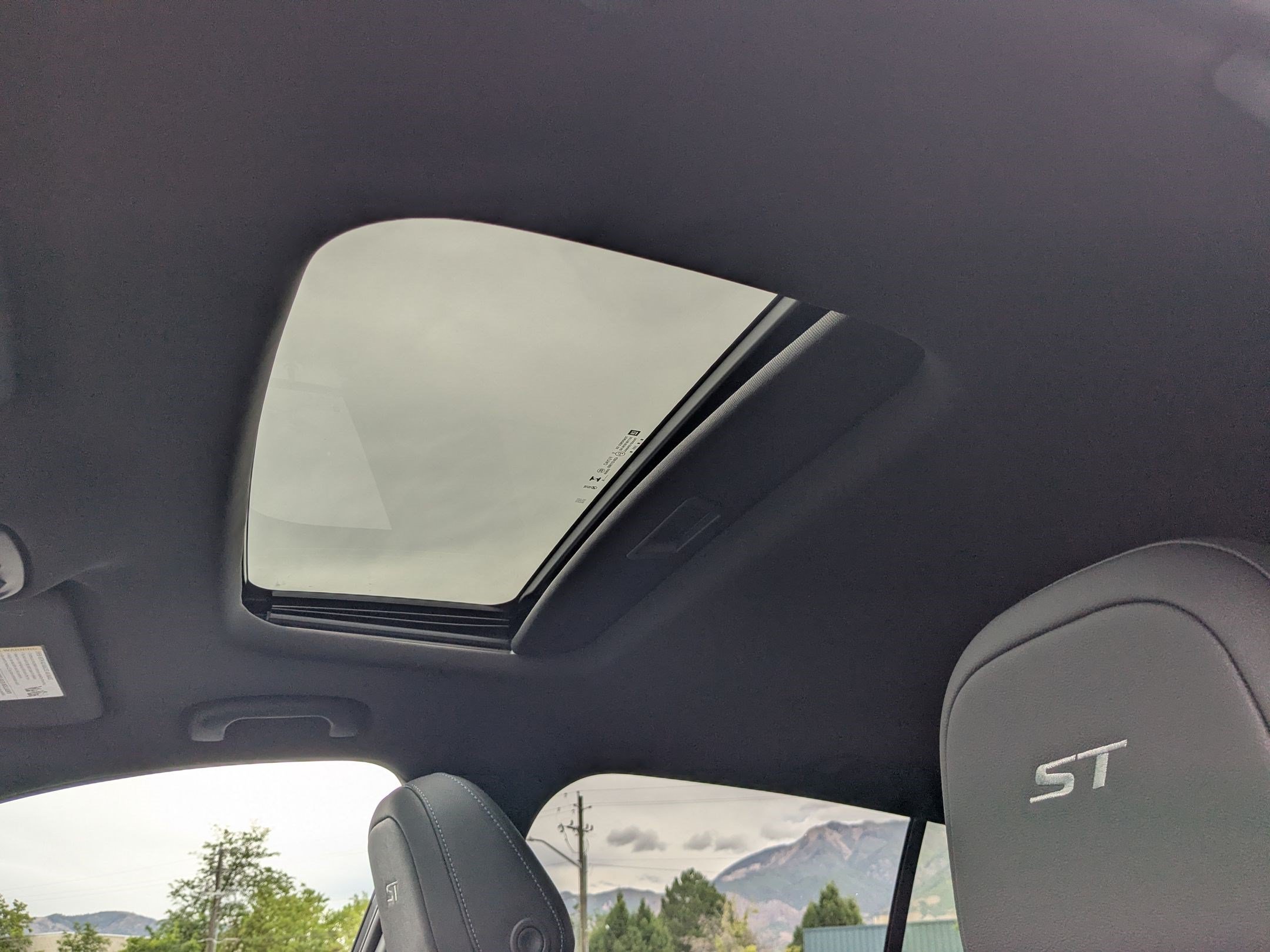 New 2026 Buick Envista Sport Touring w/ Convenience I Package FWD image 24
