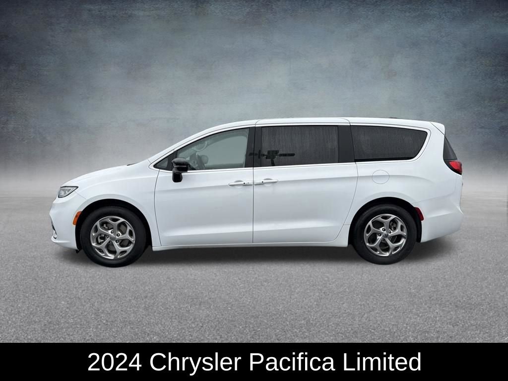 Used 2024 Chrysler Pacifica Limited FWD video 2