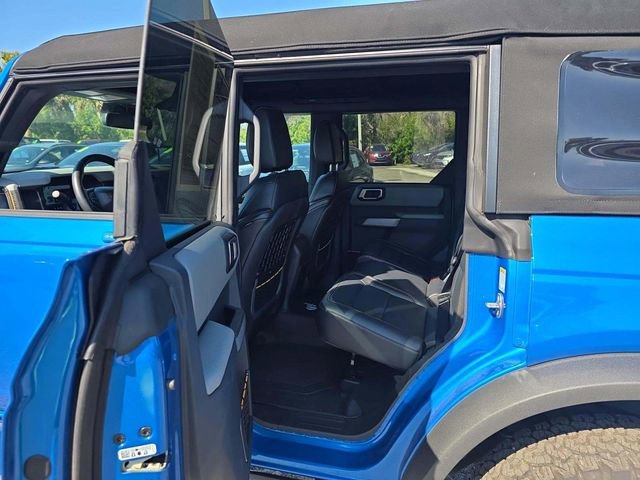 Used 2023 Ford Bronco Badlands image 7