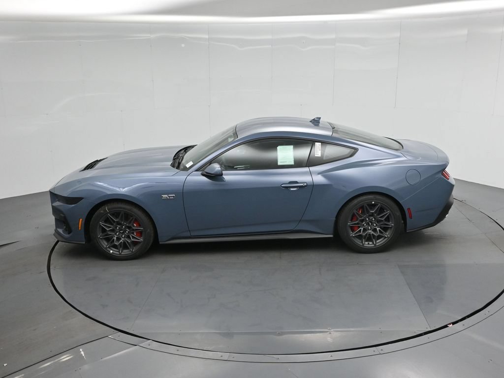 New 2026 Ford Mustang GT Premium w/ GT Performance Package RWD image 38