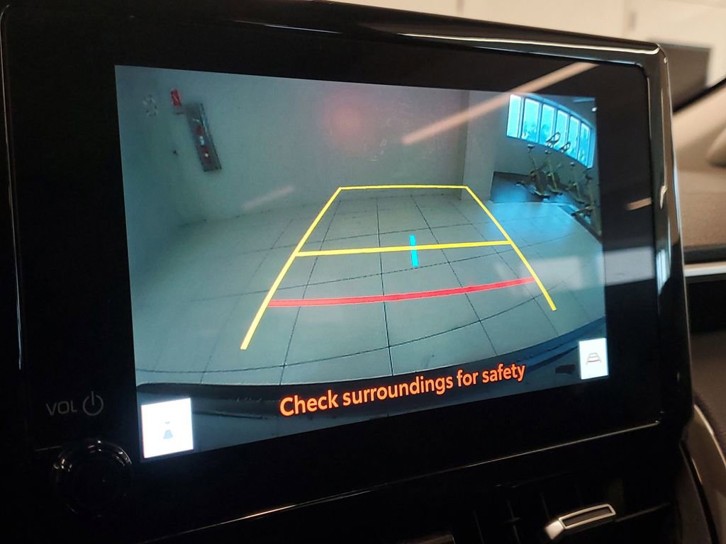 Certified 2023 Toyota Corolla Cross XLE w/ Convenience Package image 29