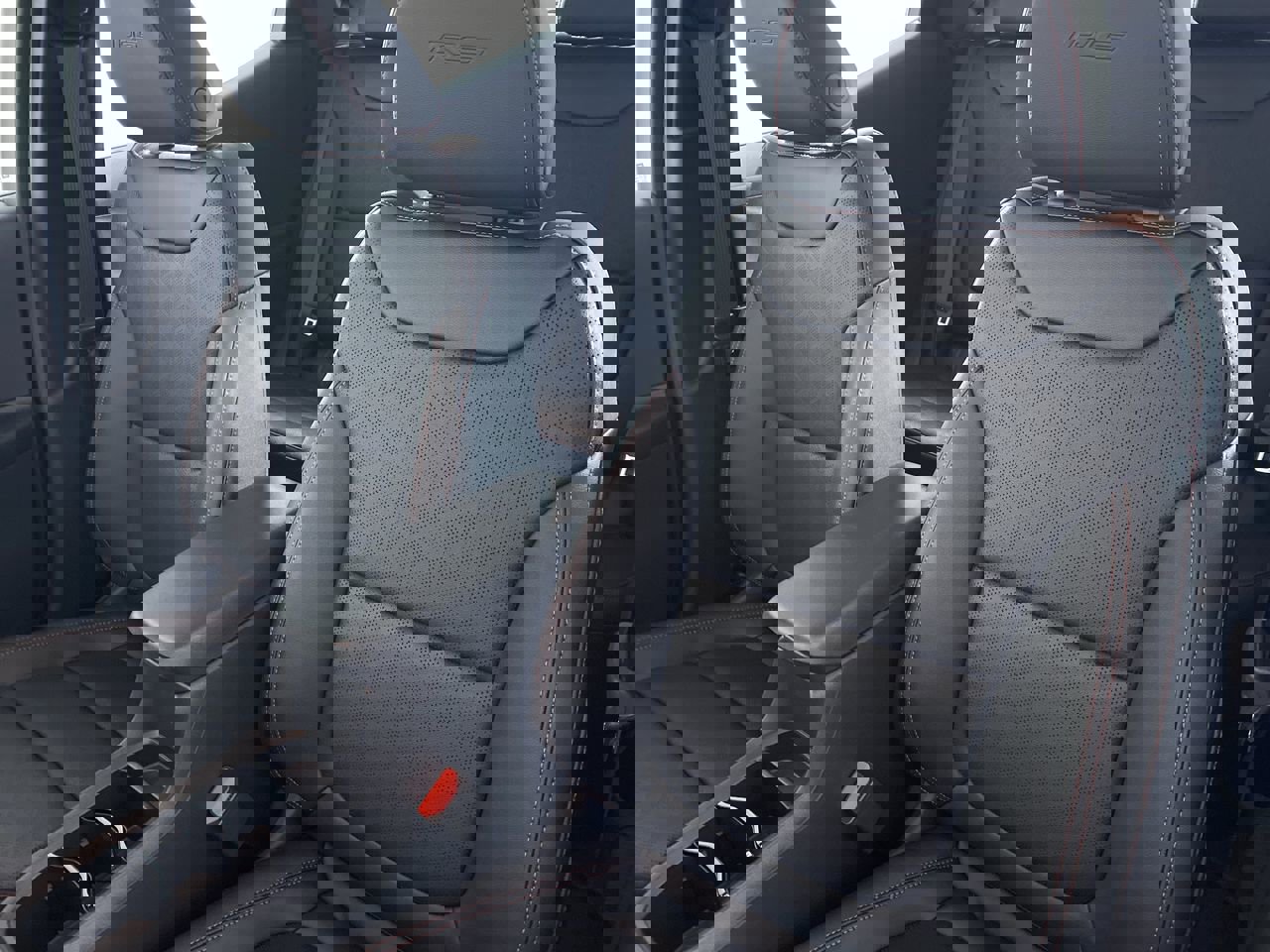 New 2027 Chevrolet Bolt RS w/ Technology Package image 11