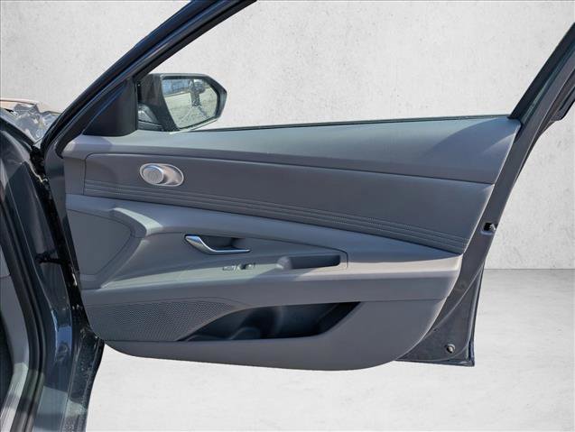 New 2026 Hyundai Elantra Sport FWD image 25
