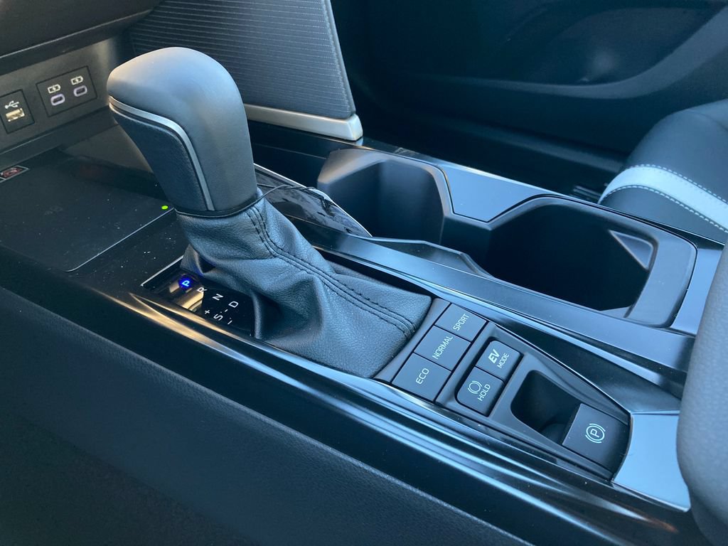 New 2026 Toyota Camry SE w/ Multimedia Upgrade Package FWD image 25