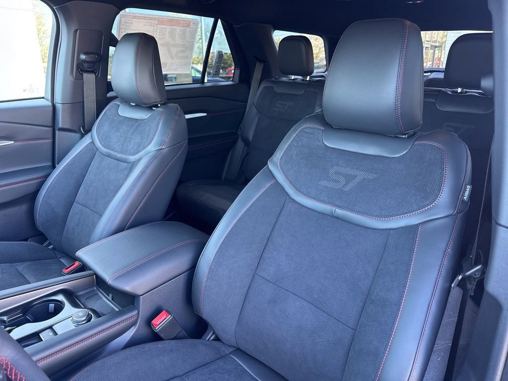 New 2026 Ford Explorer ST AWD/4WD image 17