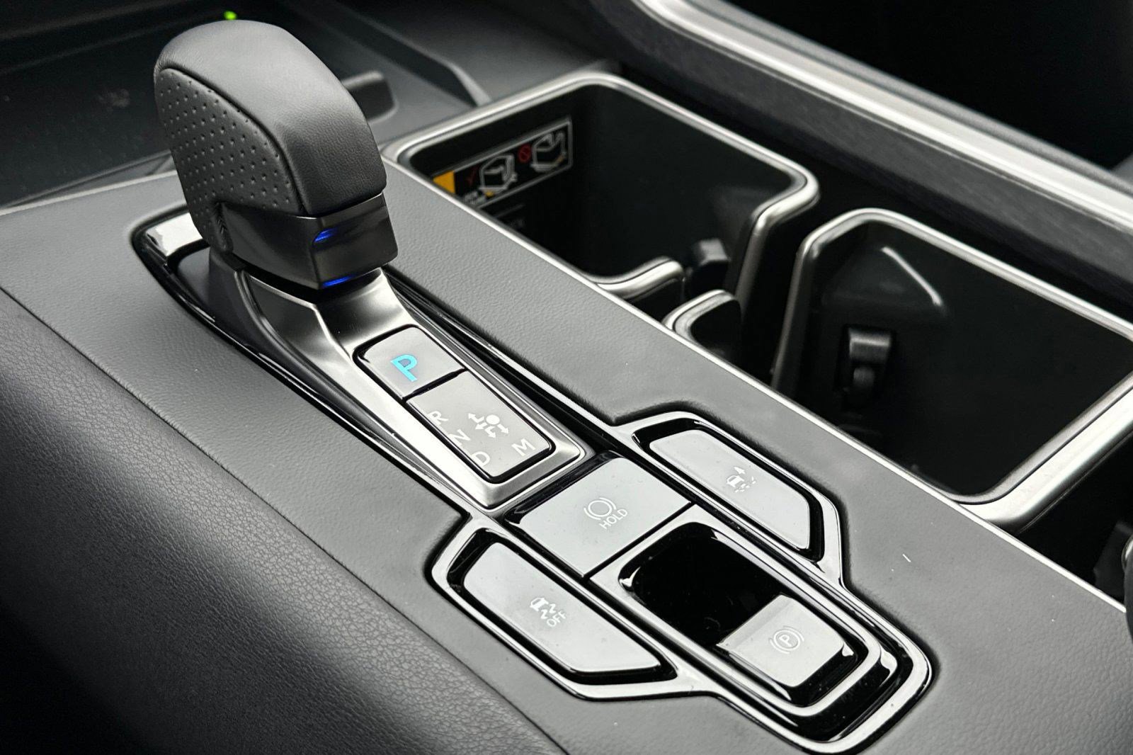 New 2026 Lexus TX 500h AWD image 16