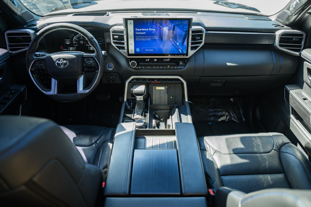 Used 2024 Toyota Tundra Platinum AWD/4WD image 18