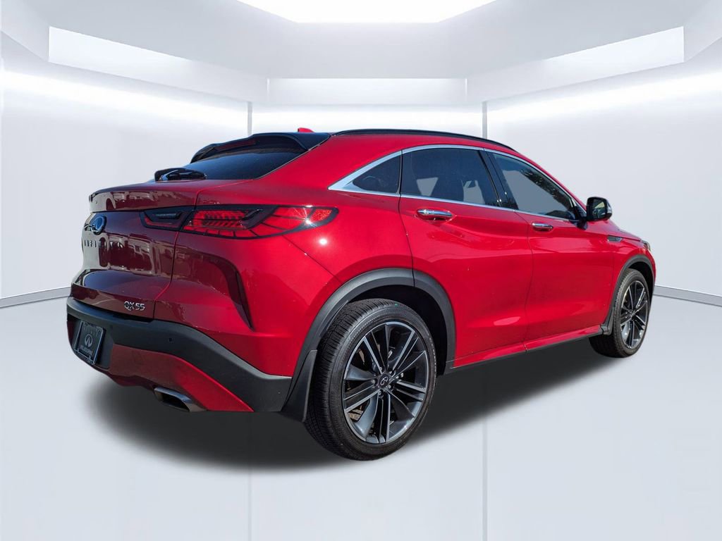 Certified 2025 INFINITI QX55 Essential image 4