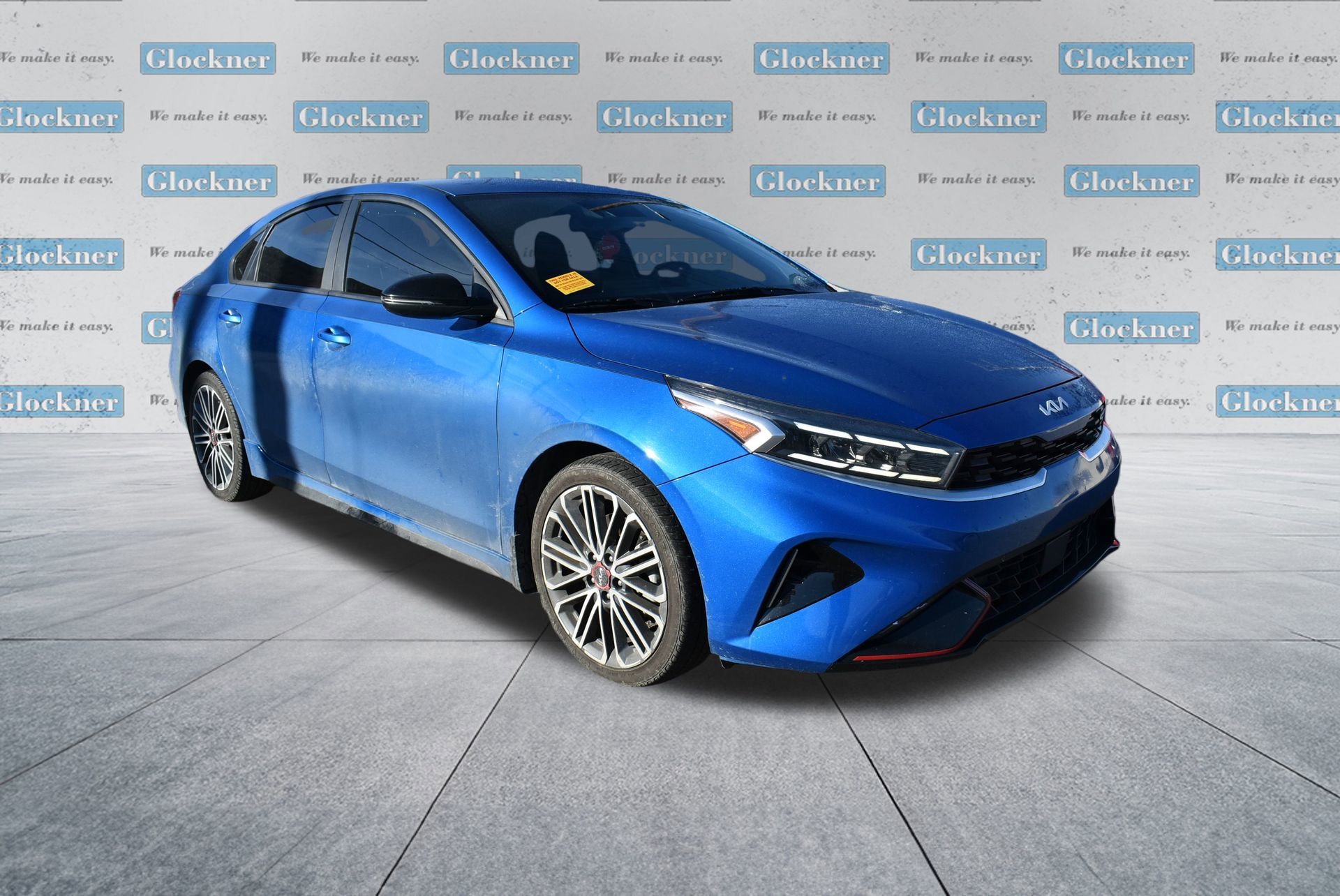 Used 2023 Kia Forte GT image 3