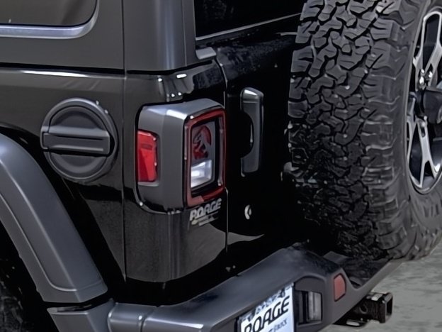 Used 2018 Jeep Wrangler Unlimited Rubicon AWD/4WD image 10