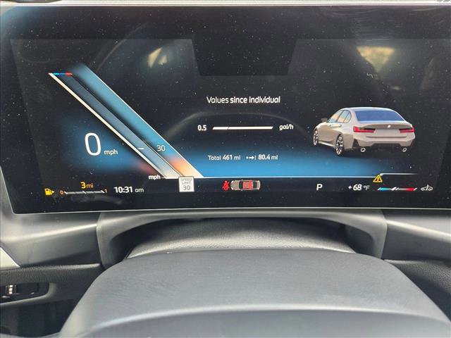 Used 2025 BMW 330i Sedan w/ M Sport Package image 11