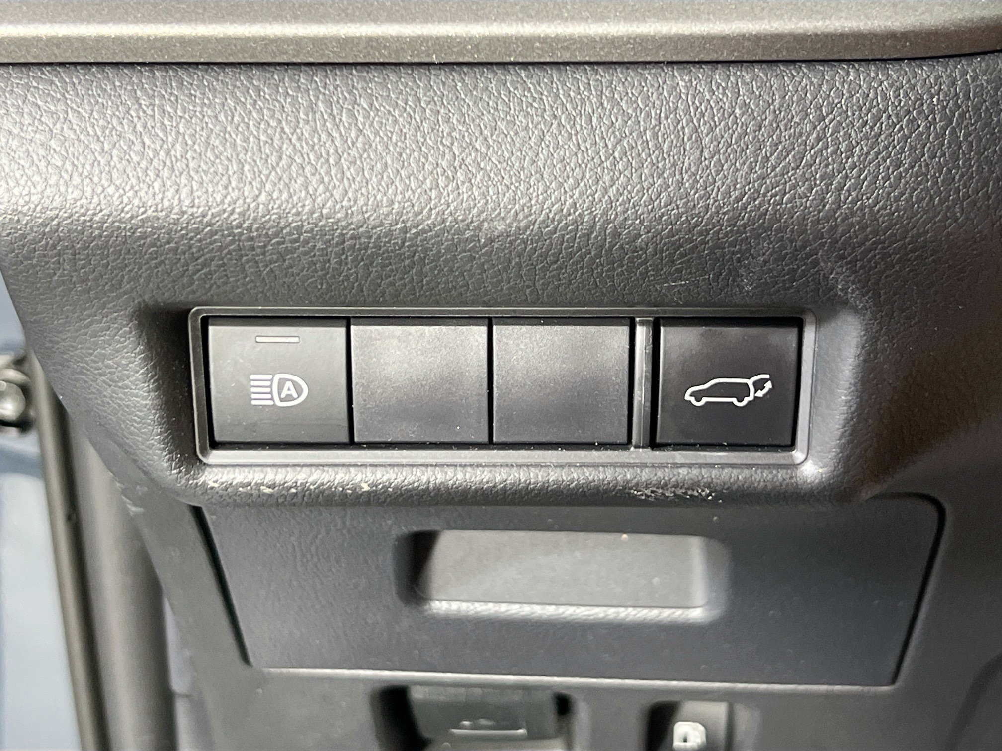 Used 2025 Toyota Grand Highlander AWD image 10