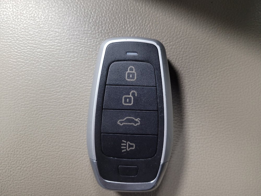 Used 2018 Kia Sorento EX w/ EX Advanced Touring Package image 32