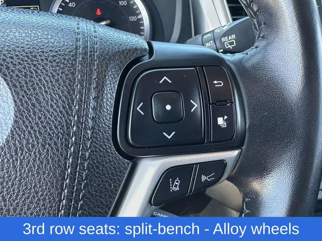 Used 2018 Toyota Highlander XLE AWD/4WD image 10