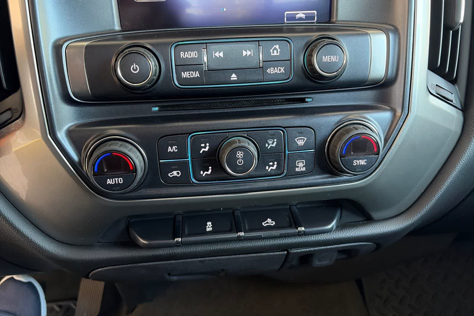 Used 2018 Chevrolet Silverado 1500 LT w/ All Star Edition RWD image 20