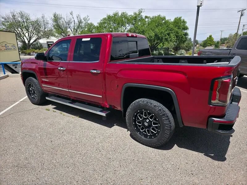 Used 2018 GMC Sierra 1500 Denali AWD/4WD image 11