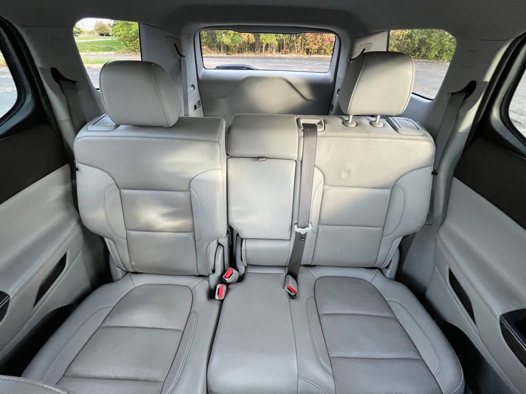 Certified 2023 GMC Acadia SLT image 18