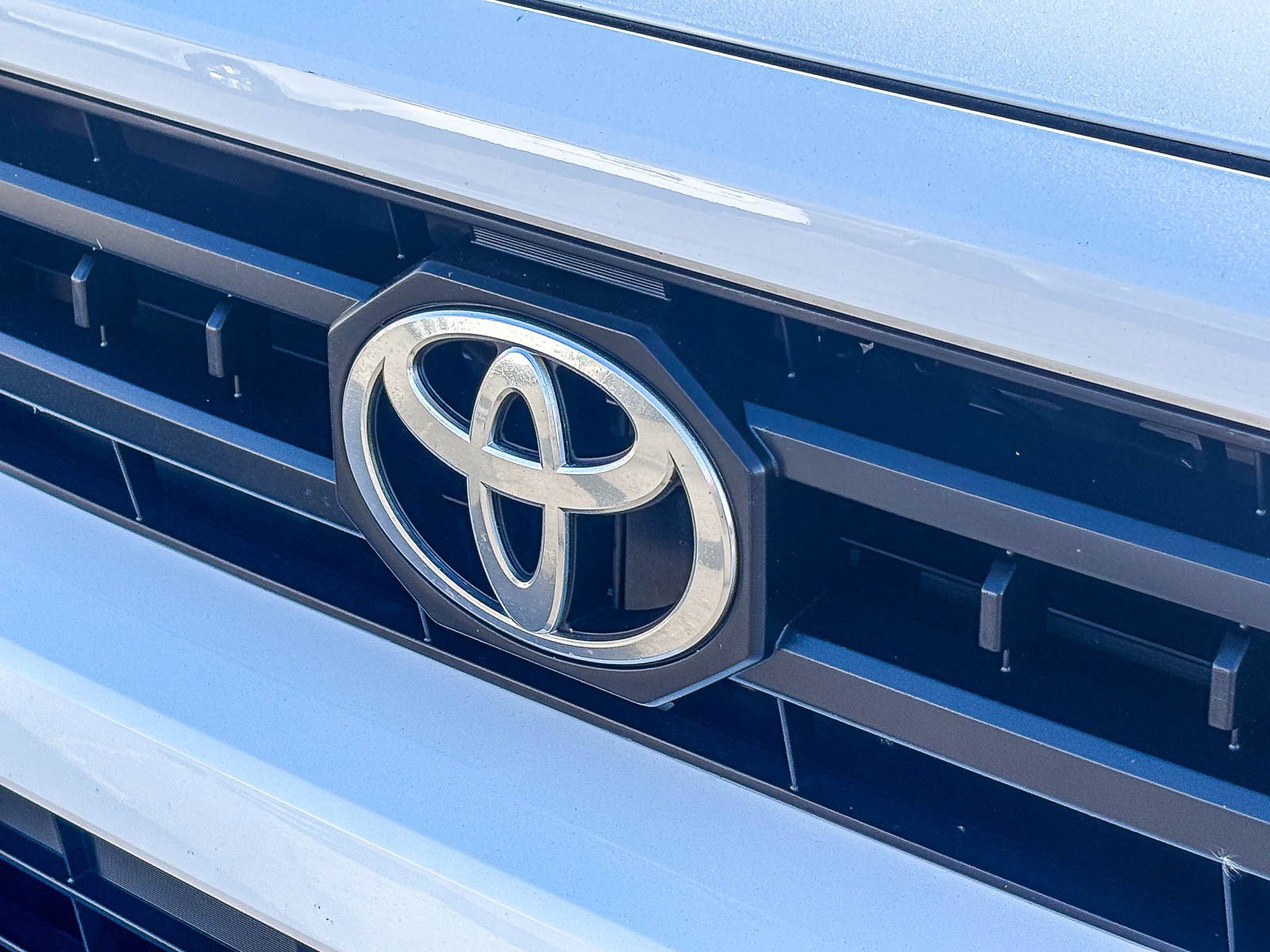 Used 2025 Toyota 4Runner SR5 image 11