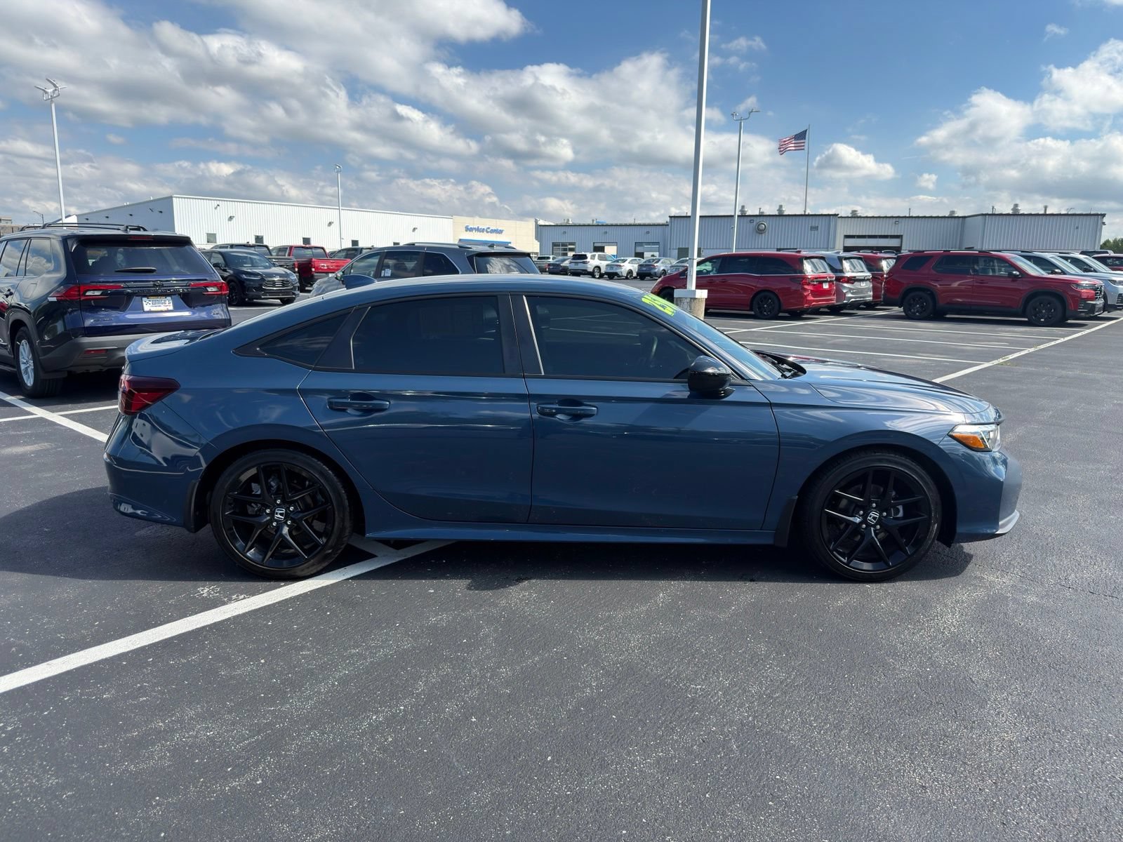 Used 2025 Honda Civic Sport image 6