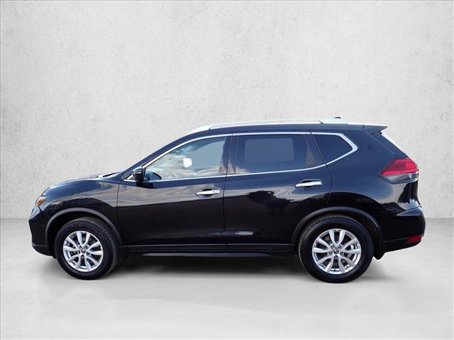 Used 2017 Nissan Rogue SV w/ SV Premium Package AWD/4WD image 2