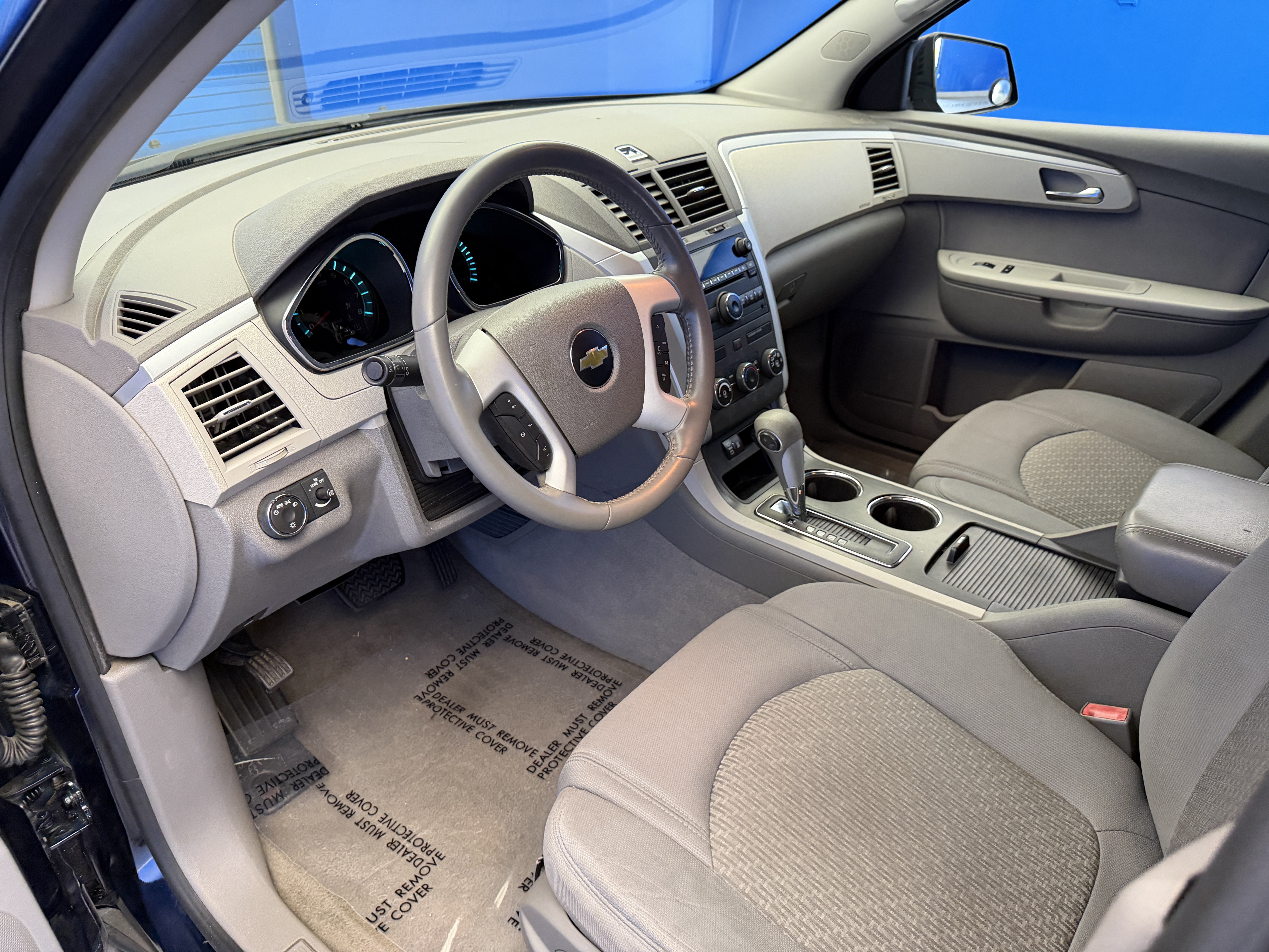Used 2012 Chevrolet Traverse LS FWD image 11
